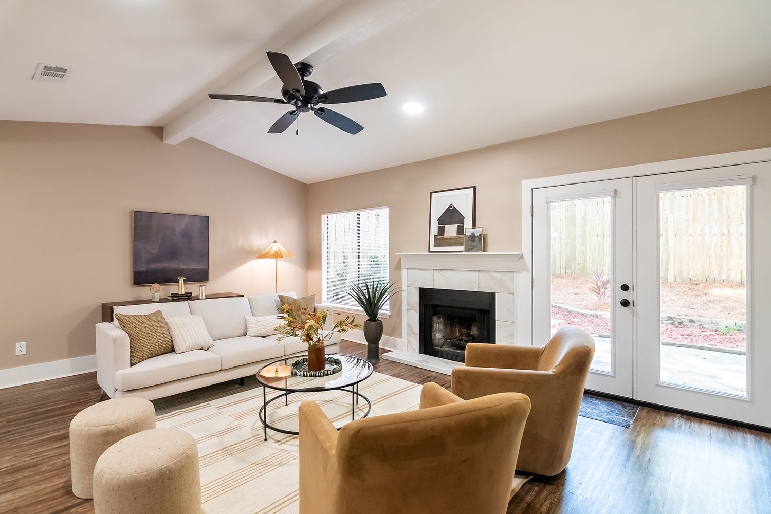 2959 Bayshore Drive-1200-25