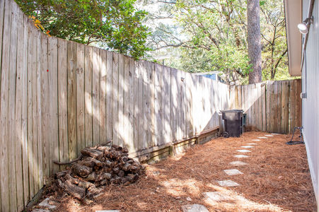 2959 Bayshore Drive-1200-55