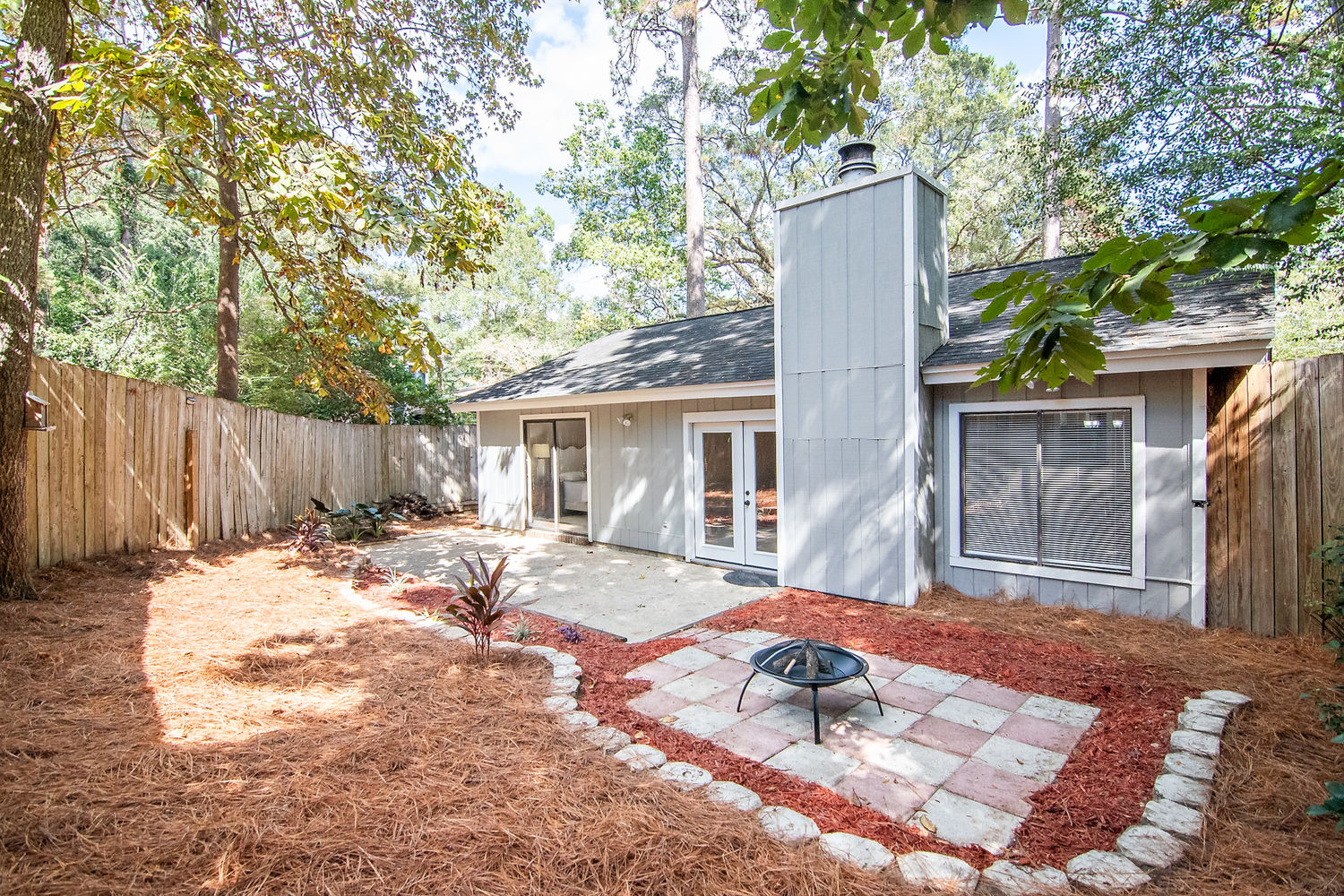 2959 Bayshore Drive-1200-56