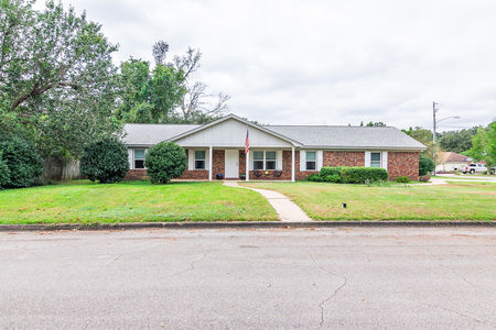 701 Lupine Lane-1200px-01