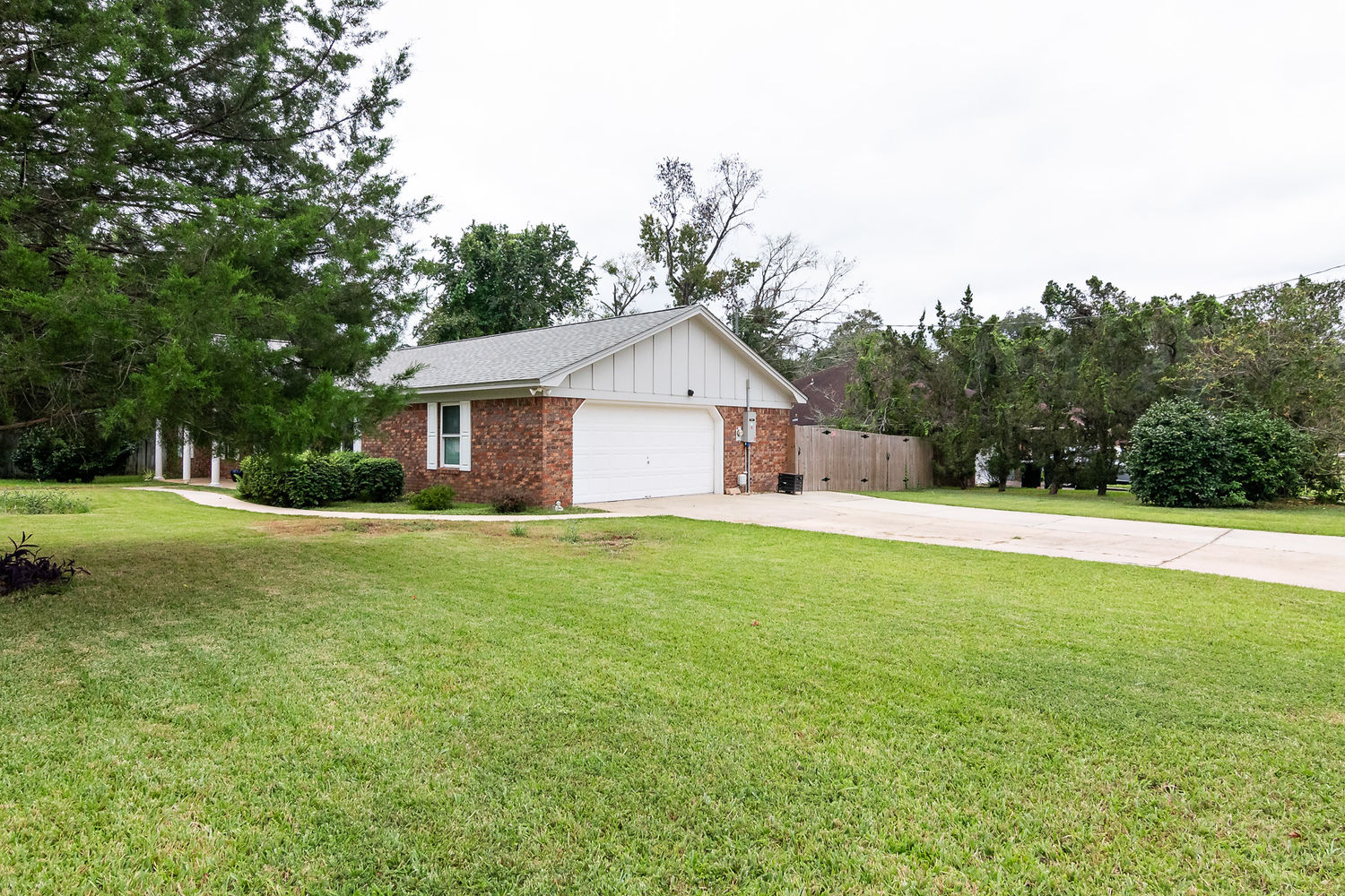 701 Lupine Lane-1200px-68