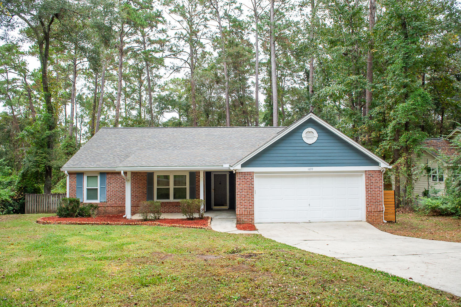 1899 Folkstone rd 1200-2(1)