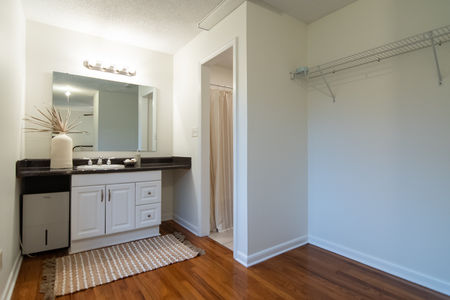 1815 Mayhew Street - 1200px-19