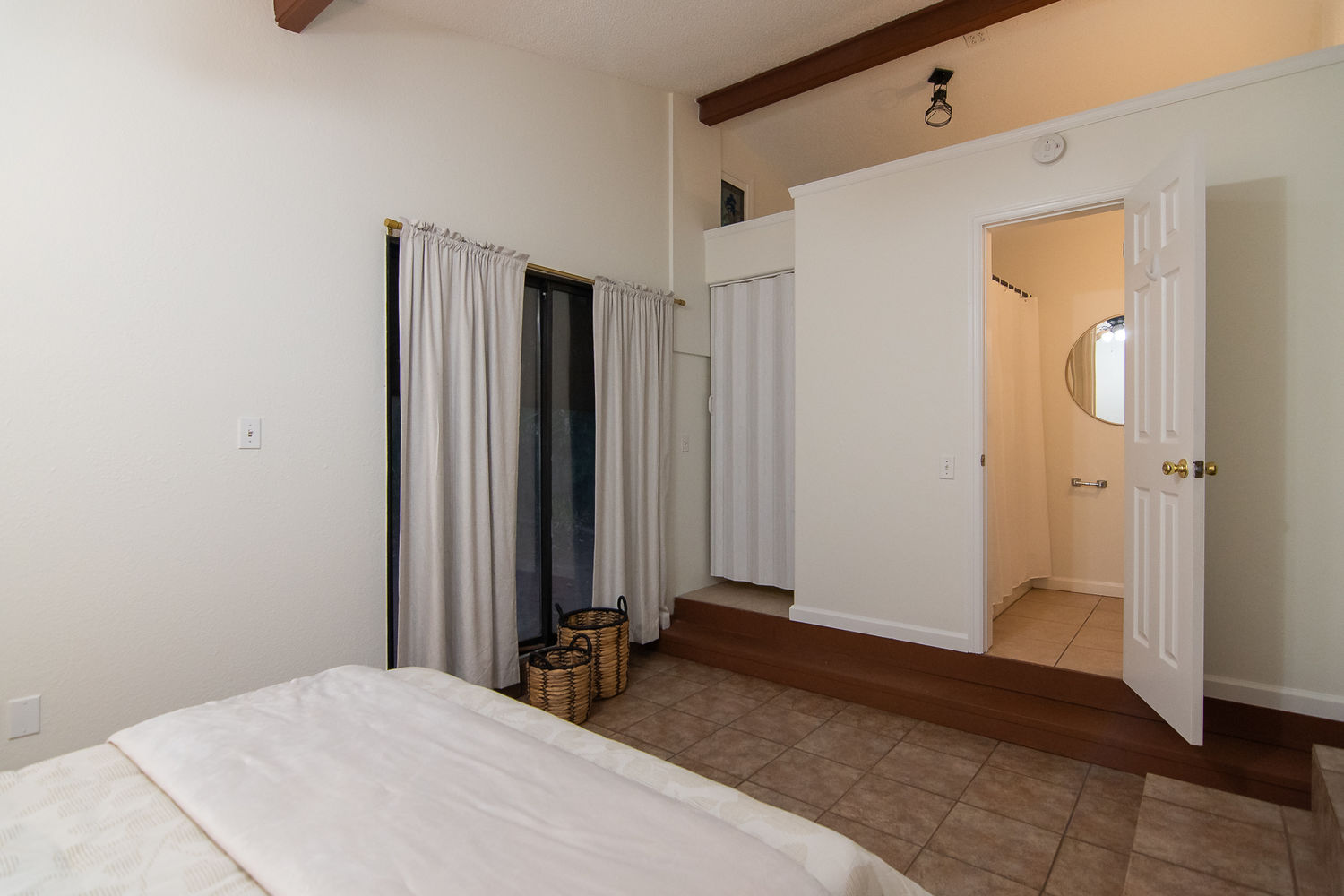 1815 Mayhew Street - 1200px-22