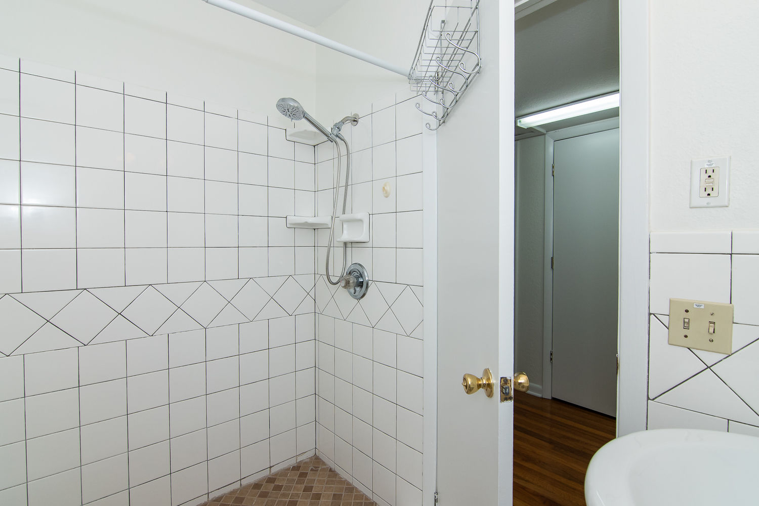 1815 Mayhew Street - 1200px-24