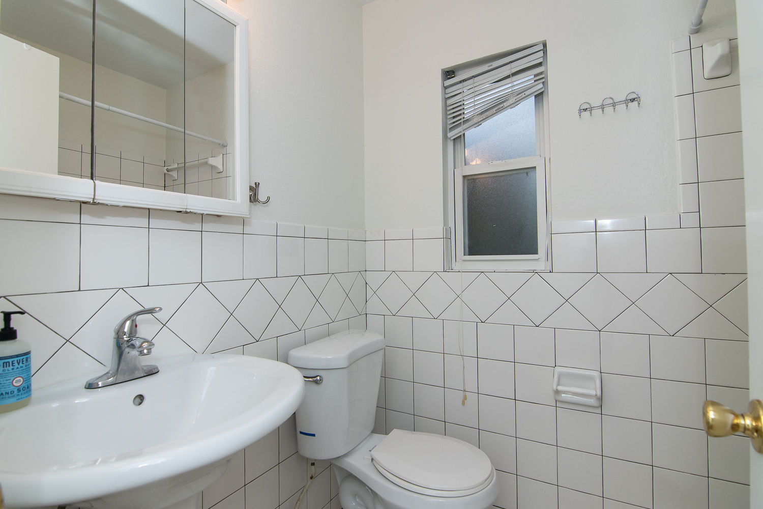 1815 Mayhew Street - 1200px-25