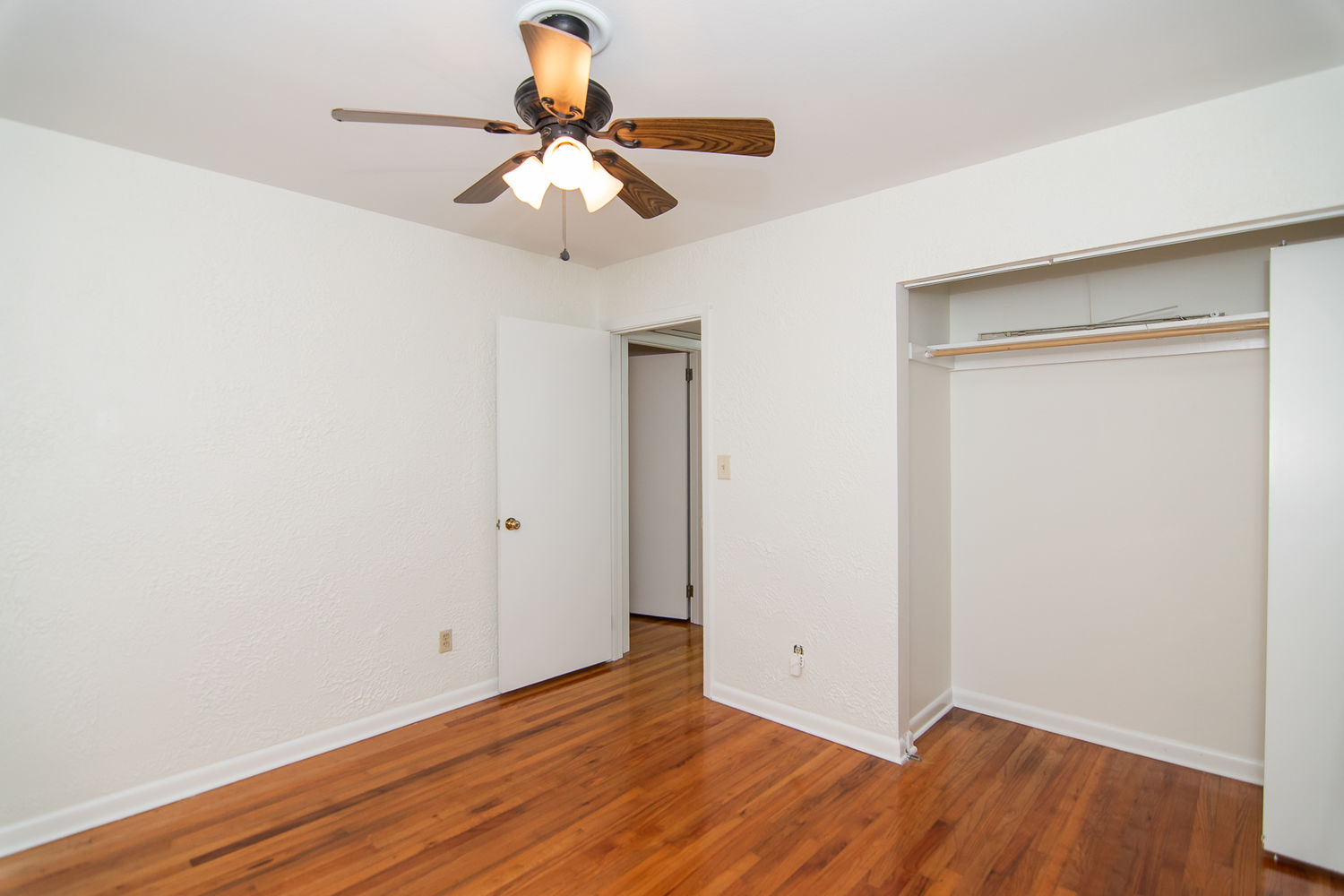 1815 Mayhew Street - 1200px-28