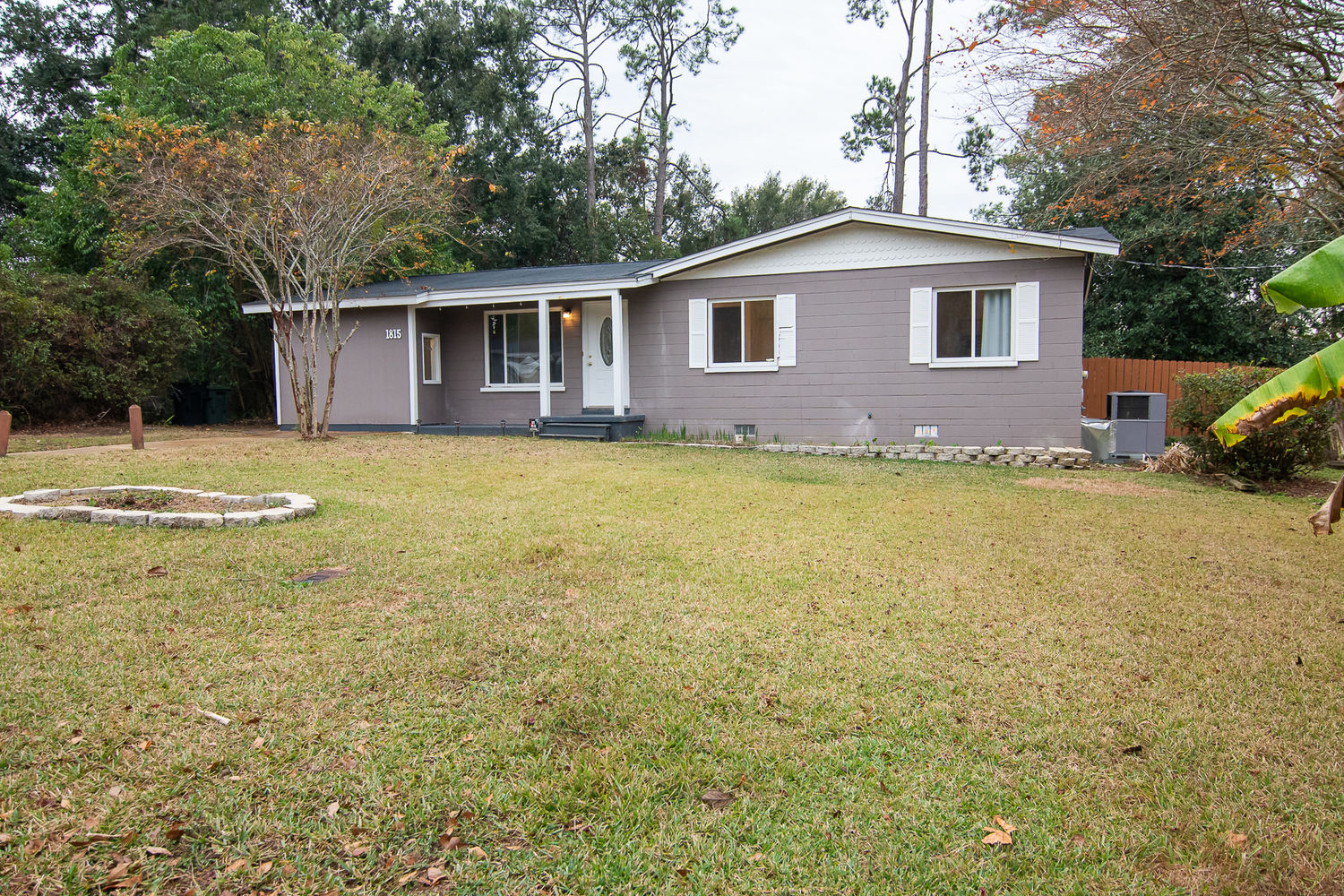 1815 Mayhew Street - 1200px-7