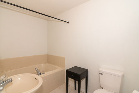 Benchmark Trace-4266-25