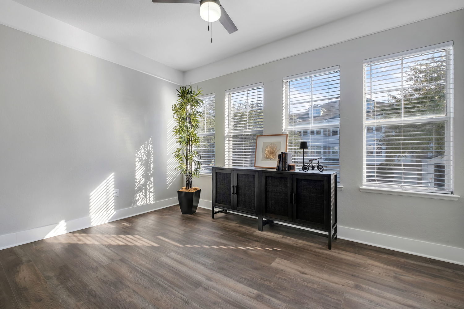 20-web-or-mls-DSCF3172