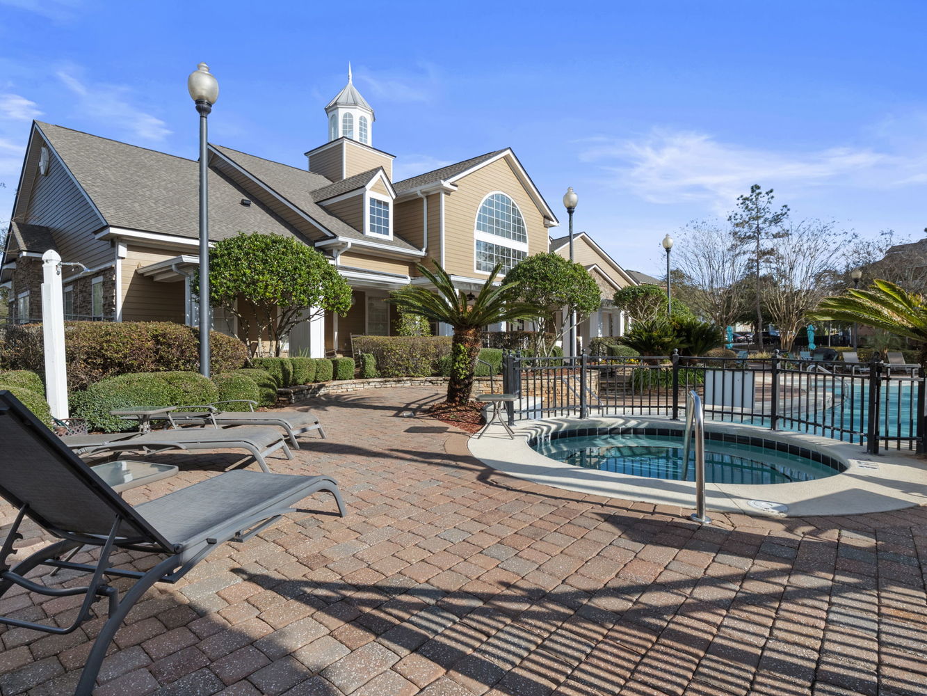 51-web-or-mls-31-print-32-print-P1411286