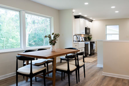 1430 Lucy Street-1800px-42