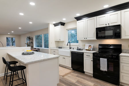 1430 Lucy Street-1800px-53