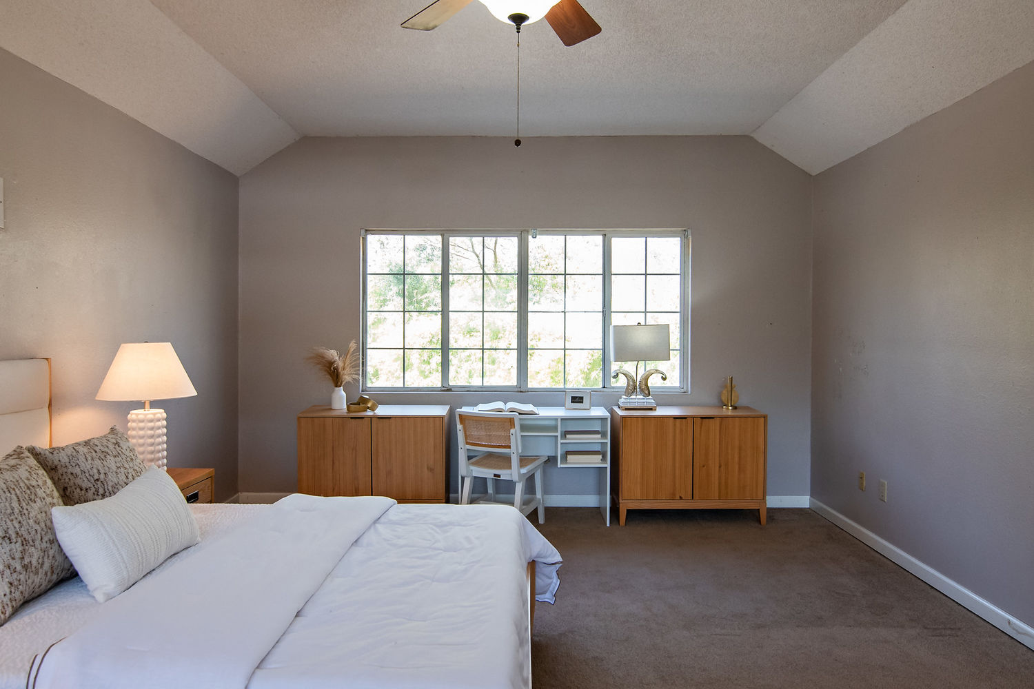 359 River Plantation Rd 1800px-47