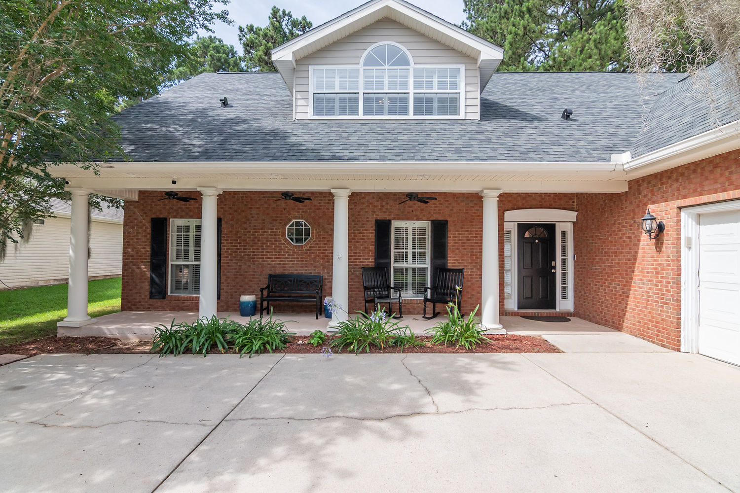912 Parkview-03
