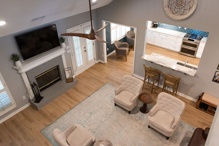 912 Parkview-10