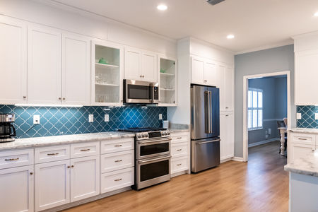 912 Parkview-13