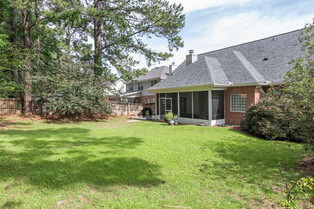 912 Parkview-43
