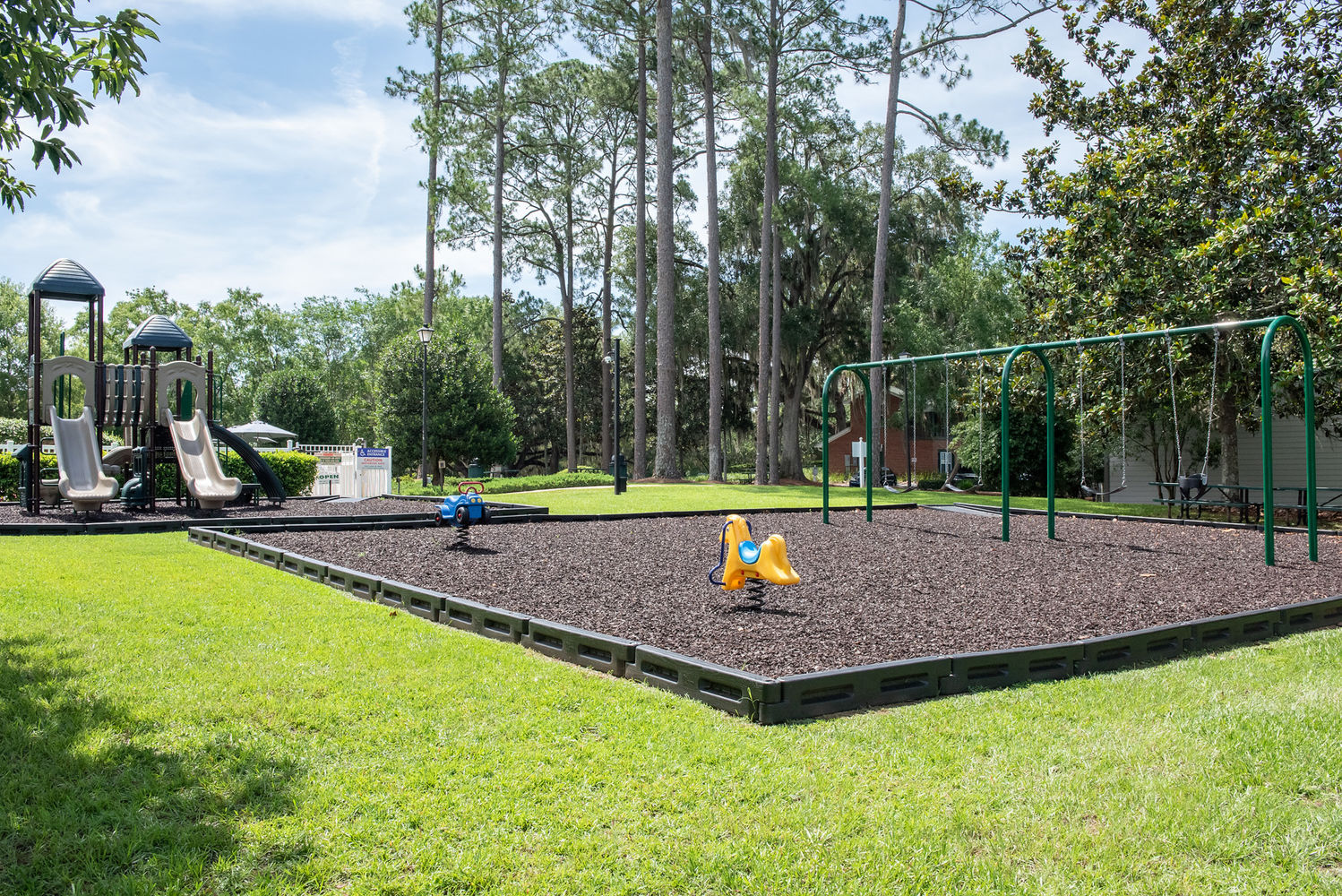 912 Parkview-47