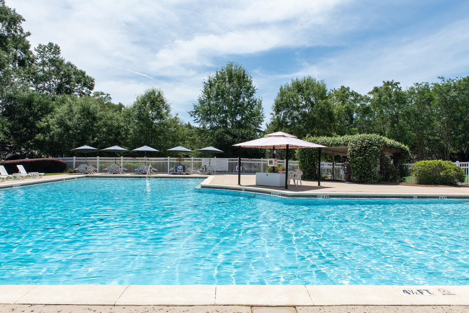 912 Parkview-50