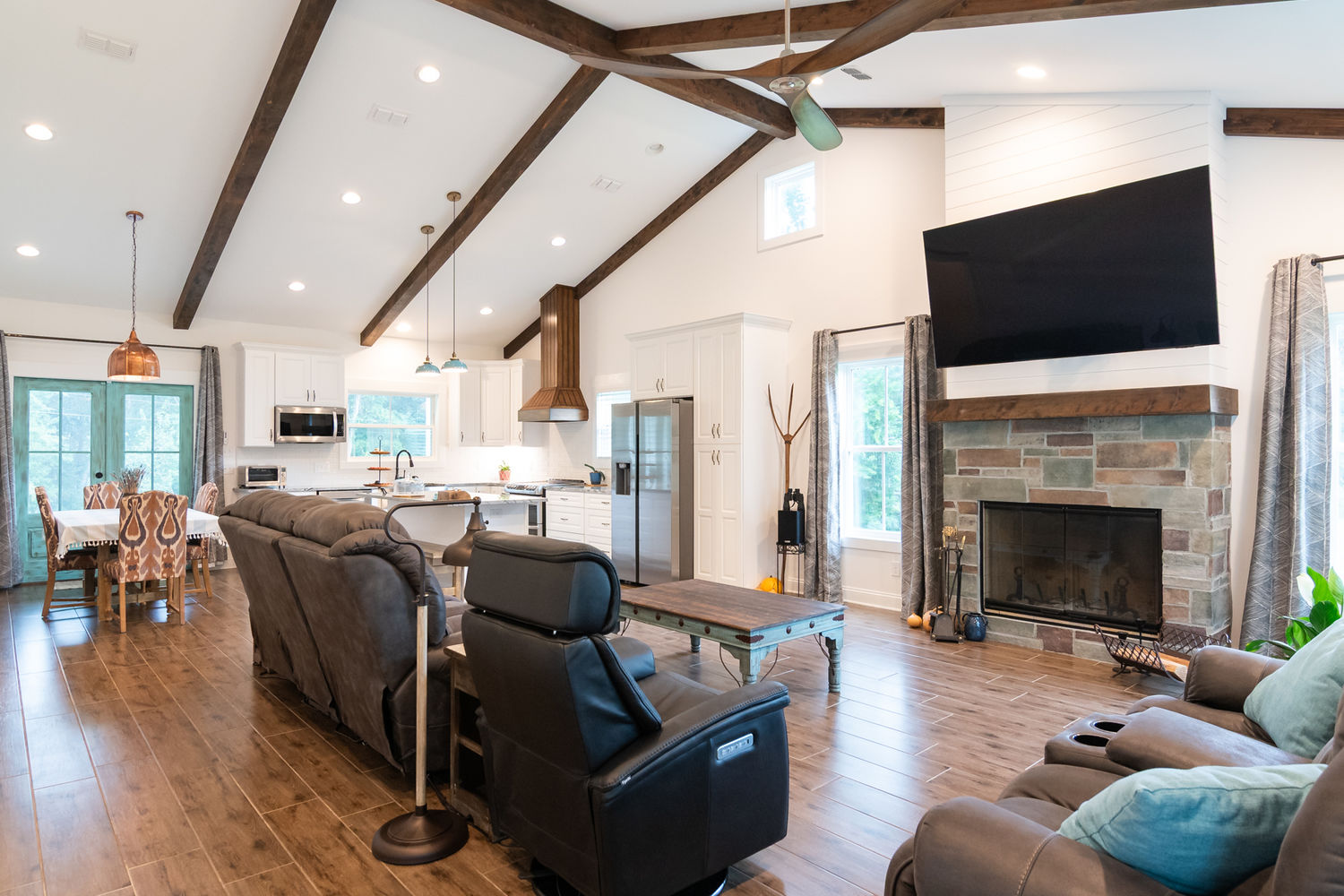 2594 Salem Road-15