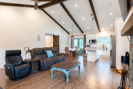 2594 Salem Road-16