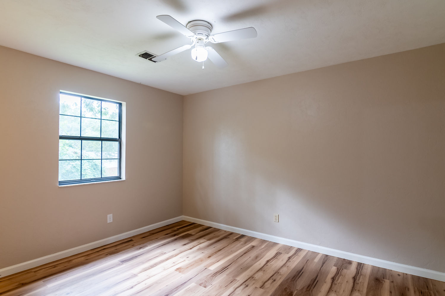 5041 Tallow Point-40