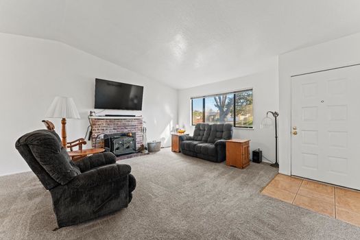 1c2a7677-a102-48de-857a-35d53359ab66