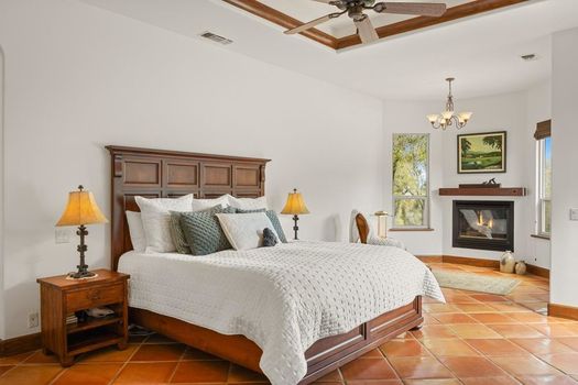 30365dfb-1740-4007-8a14-9fe67c42a142