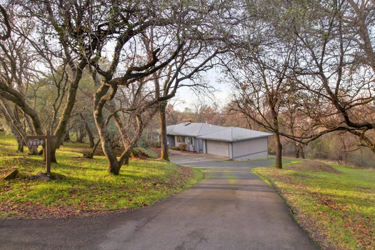 4e30517bffad13c0fbaaa9be8a5e5bc6-uncropped_scaled_within_1536_1152