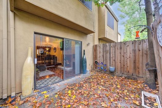 7a4d27df-c8c7-41f9-8154-f37fec9978a9