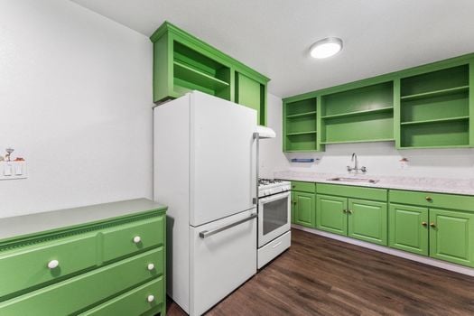 c2d41c06-9718-49b2-8e38-88f630ab9b81