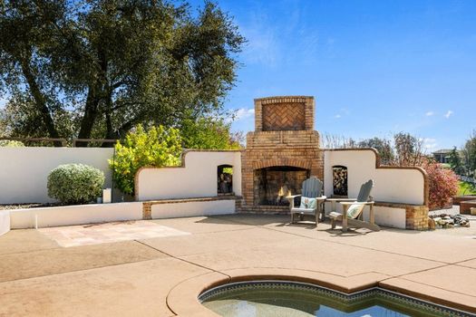 e4bb0408-519c-44b4-ac3f-98148760fa80