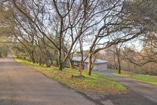 f333c59e8643bbf55bf72cdacadba3d7-uncropped_scaled_within_1536_1152