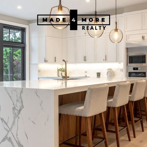 ​​🏡 Before You Fall in Love with a House, Get This Done First