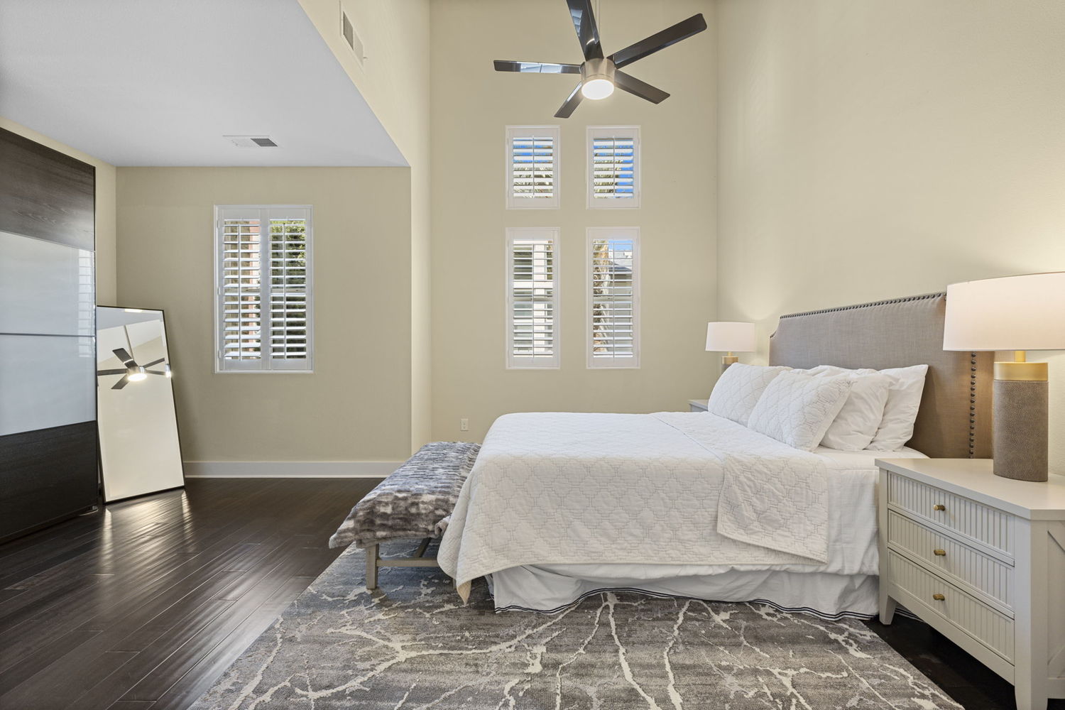 29-web-or-mls-7882IW129