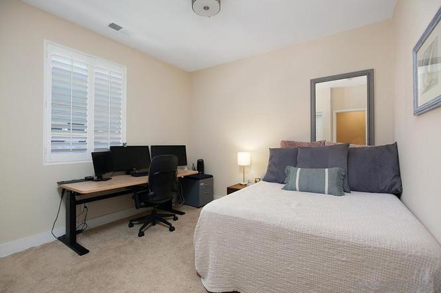 genMid.220008348_20_1