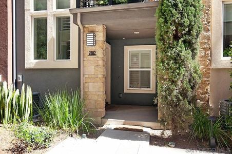 genMid.220008348_23_1