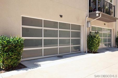 genMid.220008348_37_1