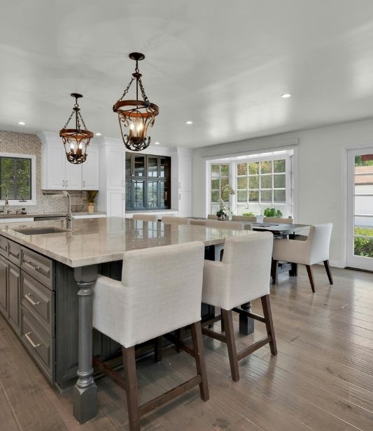 interior - 2025-01-20T153647.165