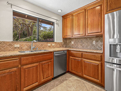 1789_VistaCreekDrive_Int_Kitchen_1_03