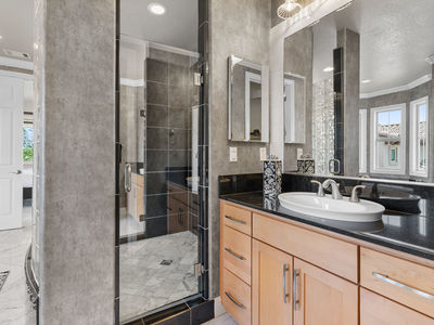 2616_OrsayWay_Int_Bedroom1_2_08