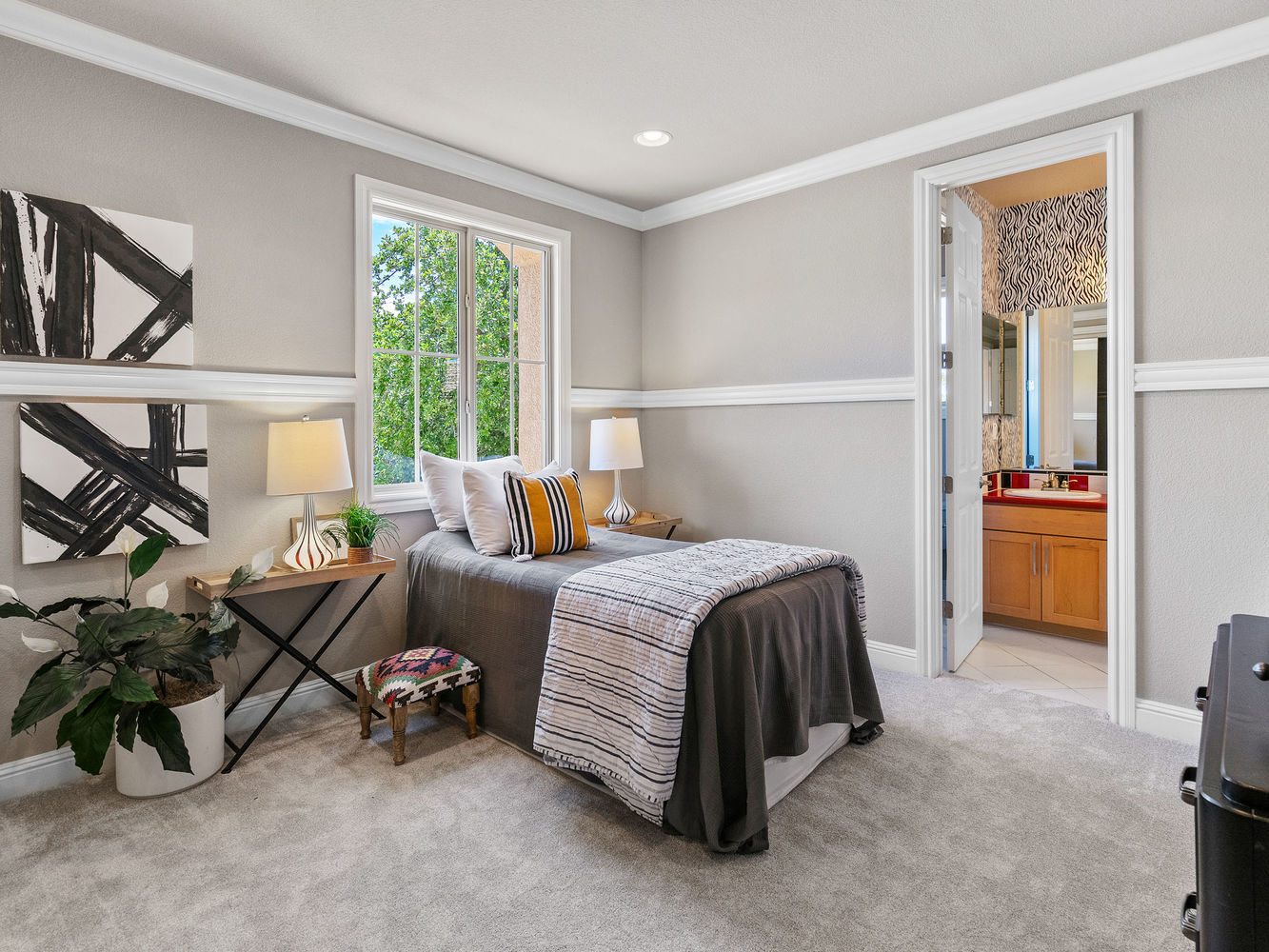 2616_OrsayWay_Int_Bedroom3_2_01