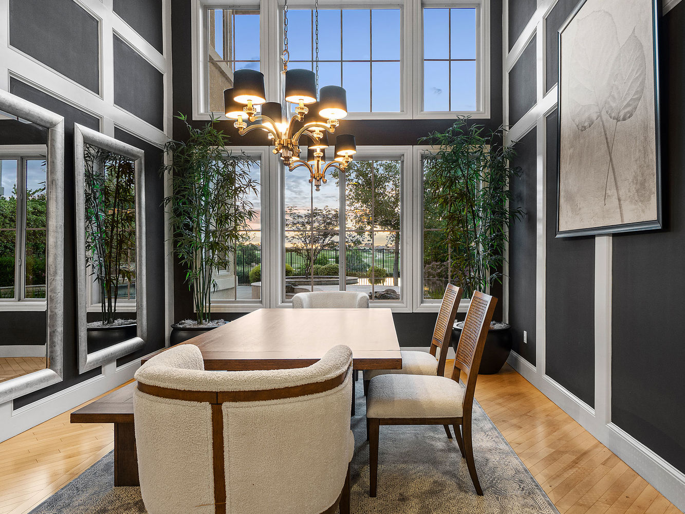 2616_OrsayWay_Int_DiningRoom_1_01