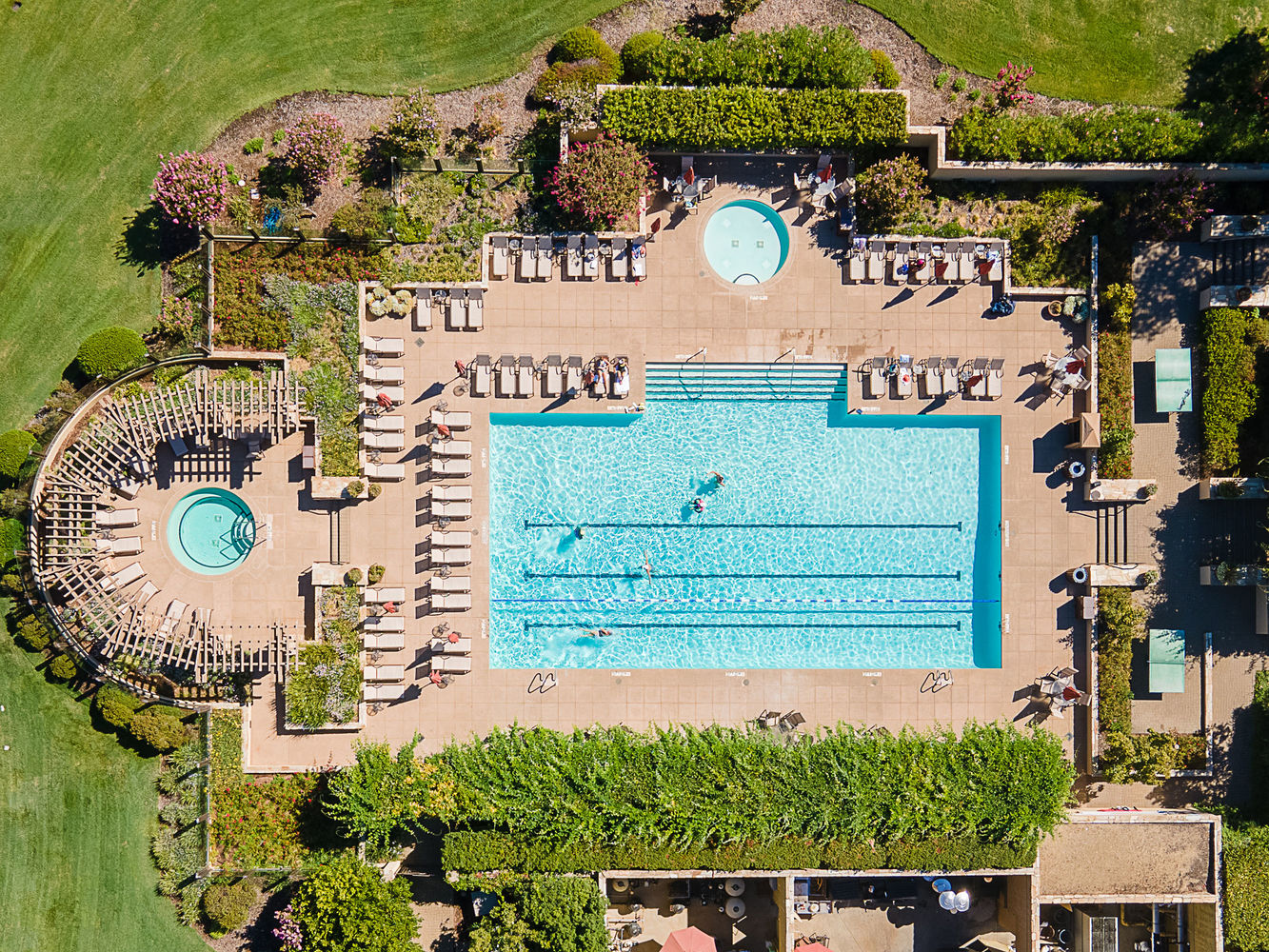 EDH_Serrano_Club_20220826_1040