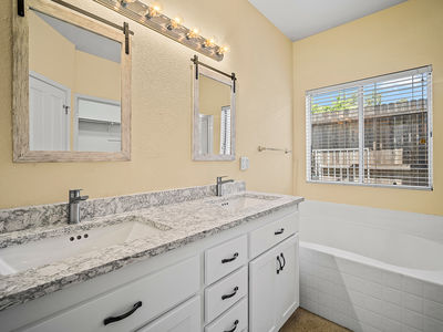 4770_ConcordiaDrive_Int_Bedroom1_1_03