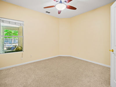 4770_ConcordiaDrive_Int_Office_1_01