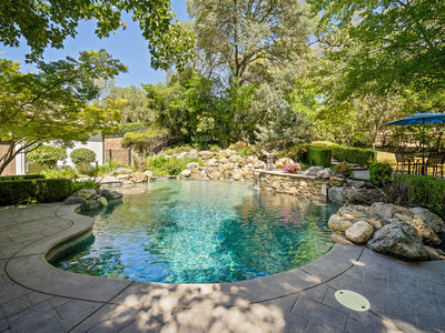 3071_LennoxDrive_Ext_Rear_1_05