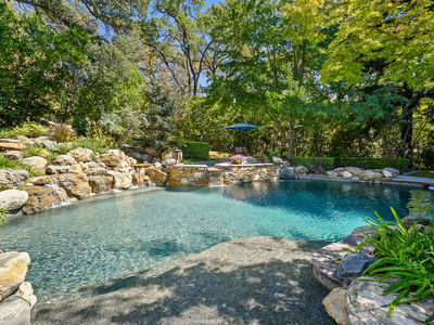 3071_LennoxDrive_Ext_Rear_1_07