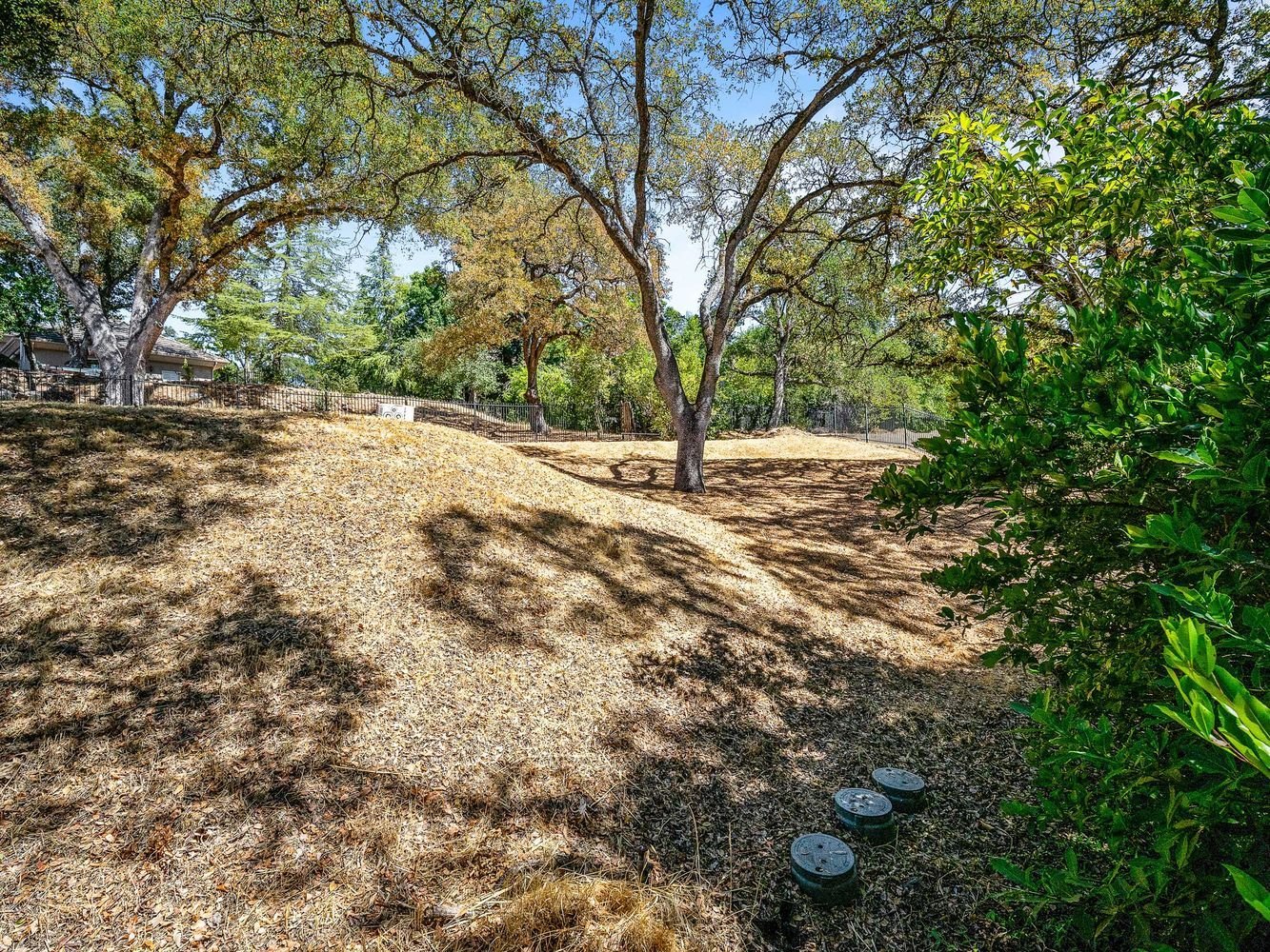 3071_LennoxDrive_Ext_Rear_1_09